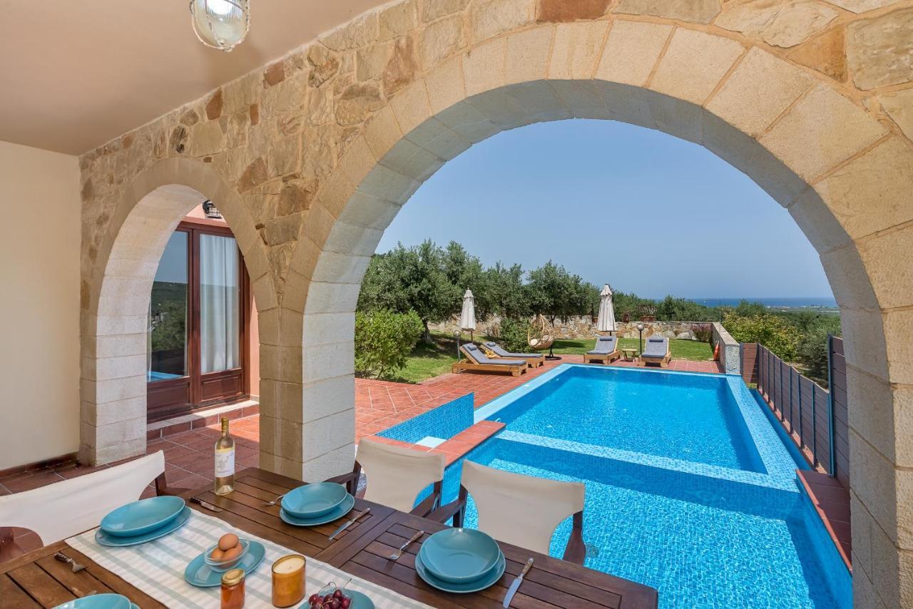 Villa Katerina With Eco Heated Pool Spilia  Экстерьер фото